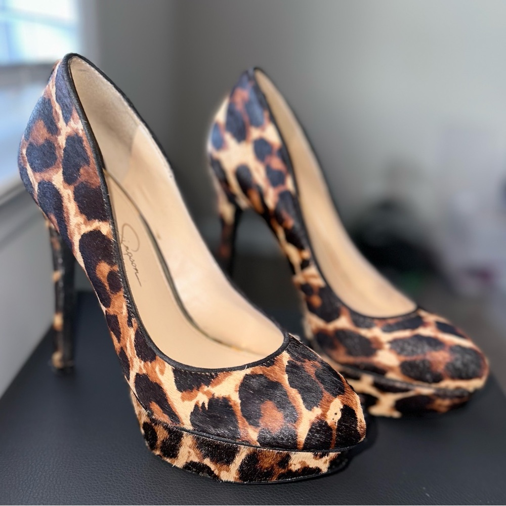 Jessica Simpson Winslo Mohair Platform Pump